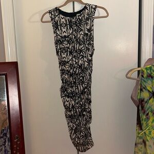 4 for $40 Nicole miller Artelier body con dress
